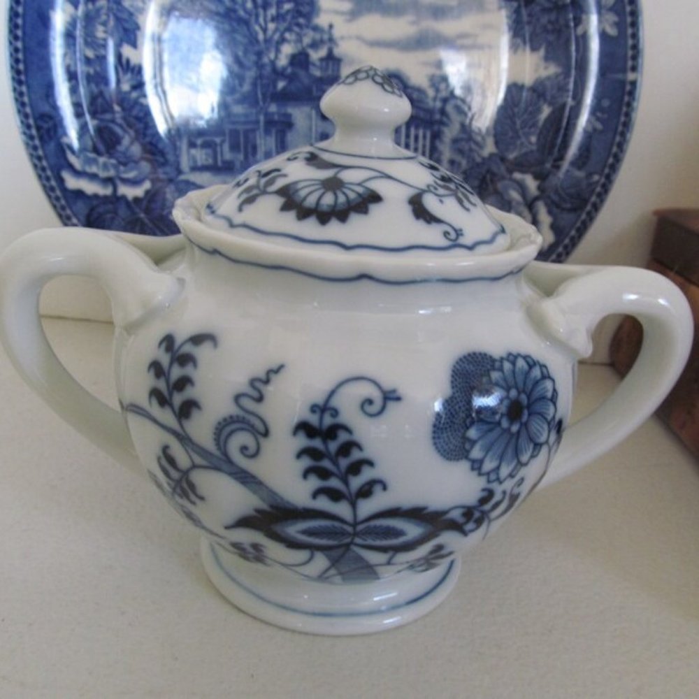 Blue Danube Sugar Bowl Blue Onion Pattern Blue Danube Reg US Blue white china